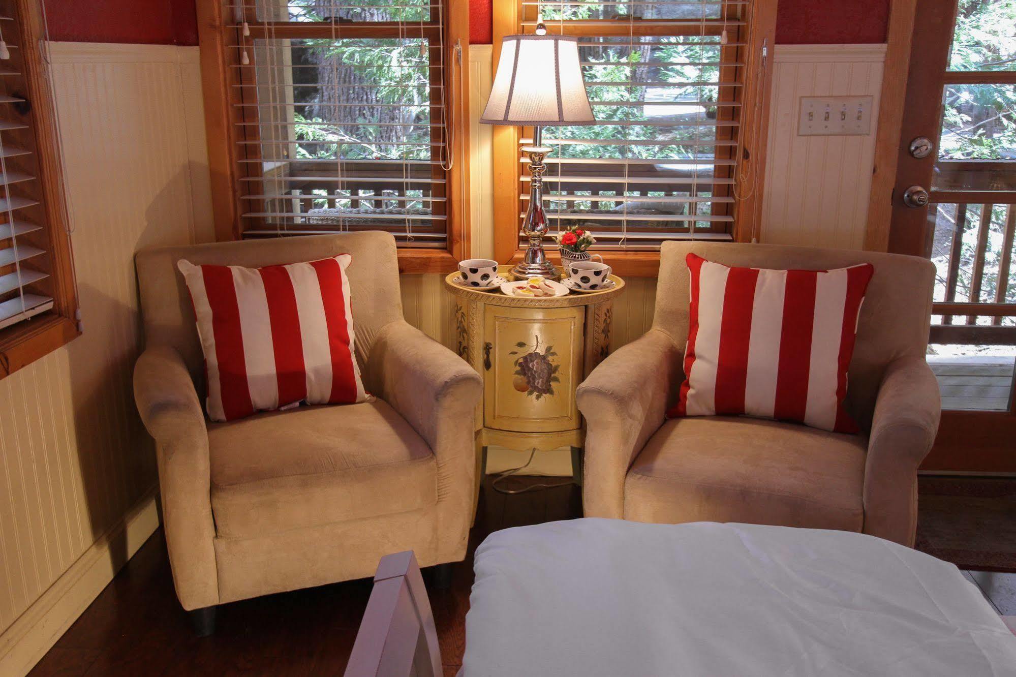 Elliott House Boutique Inn 셰이버호 외부 사진